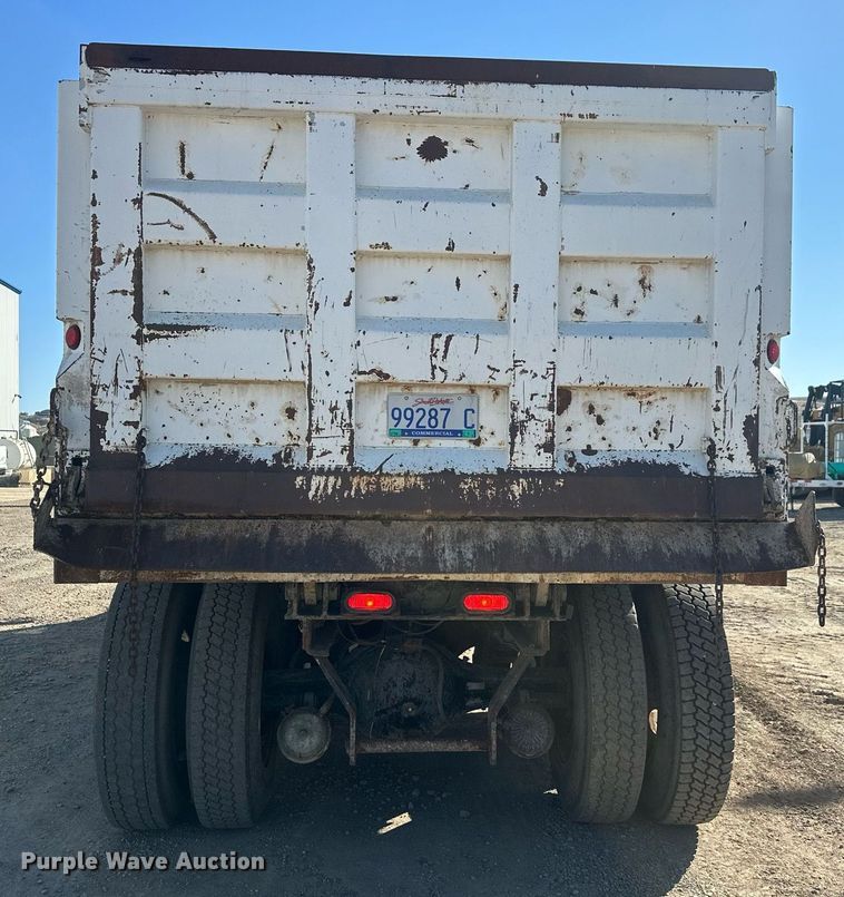 image for item DT7155 1977 Kenworth W900 dump truck