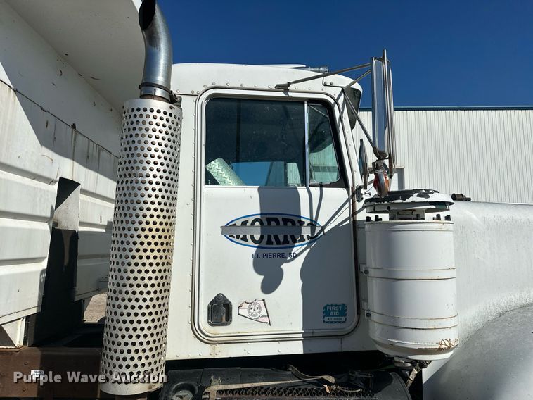 image for item DT7155 1977 Kenworth W900 dump truck