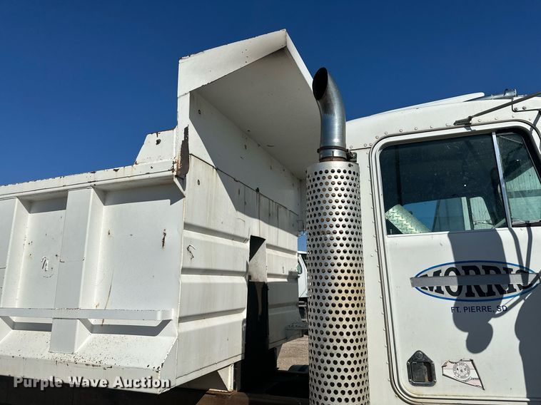 image for item DT7155 1977 Kenworth W900 dump truck