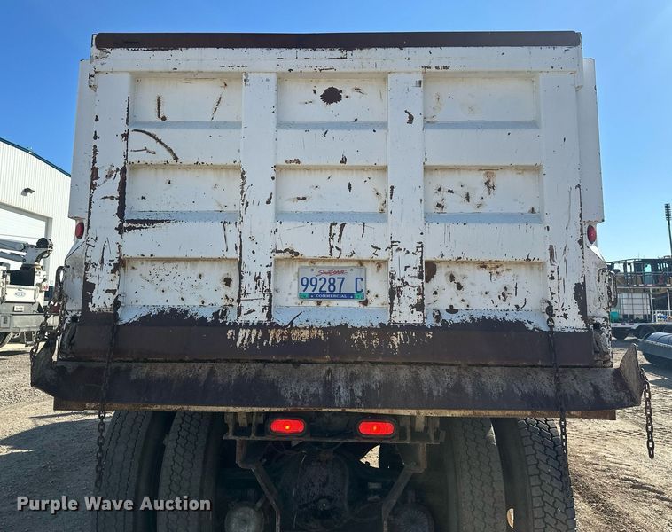 image for item DT7155 1977 Kenworth W900 dump truck