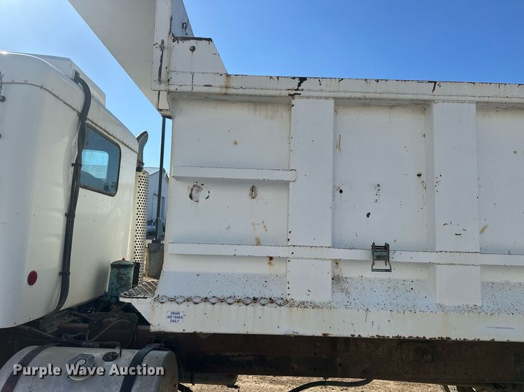 image for item DT7155 1977 Kenworth W900 dump truck