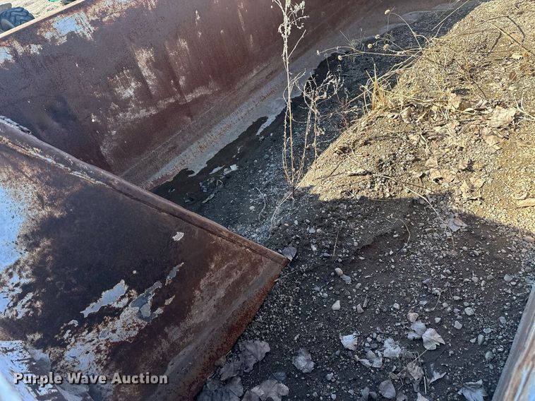 image for item DT7155 1977 Kenworth W900 dump truck