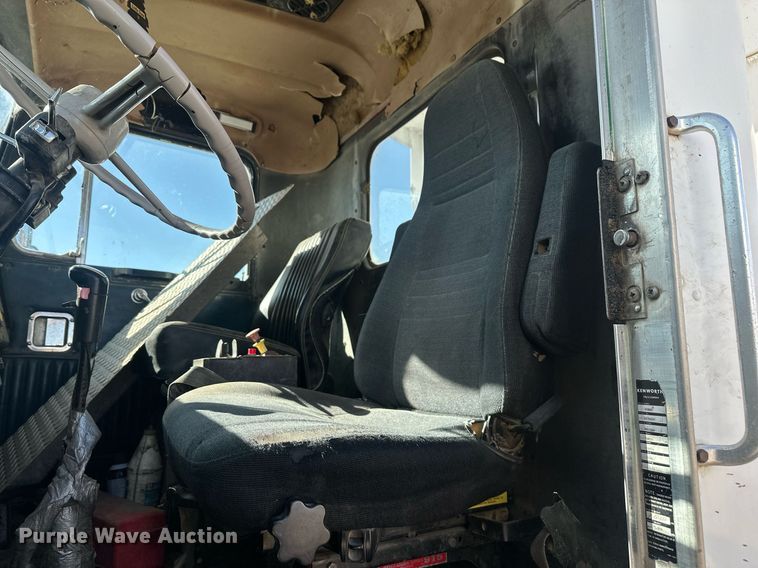 image for item DT7155 1977 Kenworth W900 dump truck