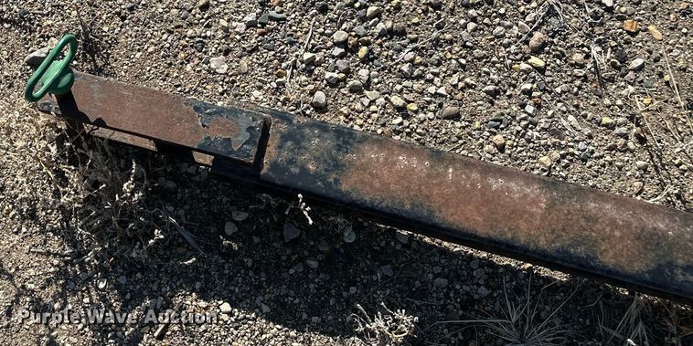 image for item DT7156 2010 John Deere 853A all-crop head