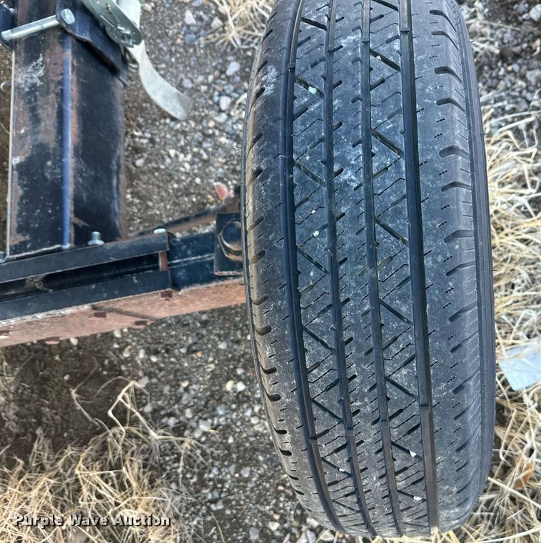 image for item DT7156 2010 John Deere 853A all-crop head