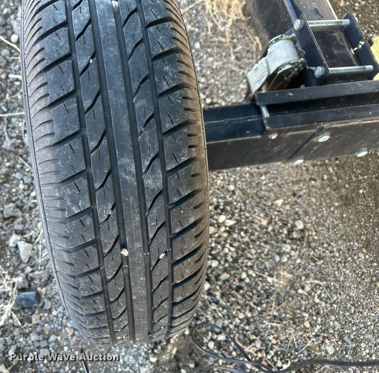 image for item DT7156 2010 John Deere 853A all-crop head