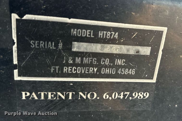 image for item DT7156 2010 John Deere 853A all-crop head