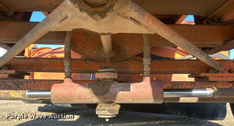 image for item DT7157 1997 Broce Broom RC300 broom