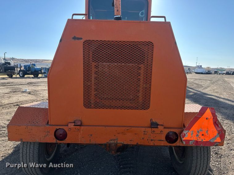 image for item DT7157 1997 Broce Broom RC300 broom