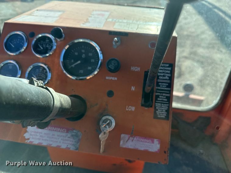 image for item DT7157 1997 Broce Broom RC300 broom