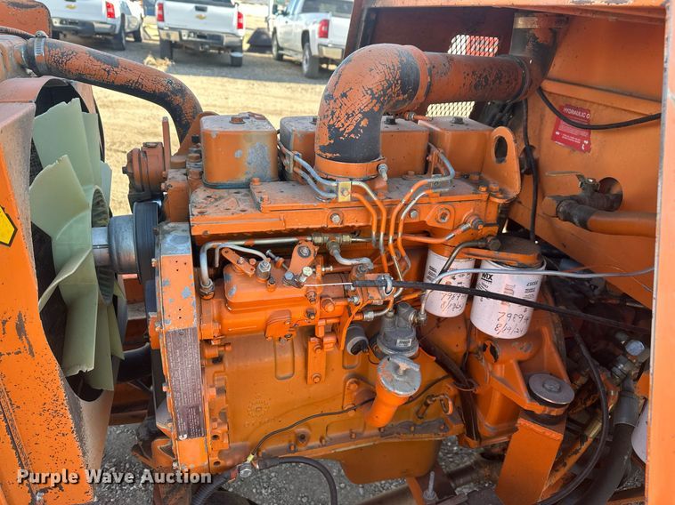 image for item DT7157 1997 Broce Broom RC300 broom