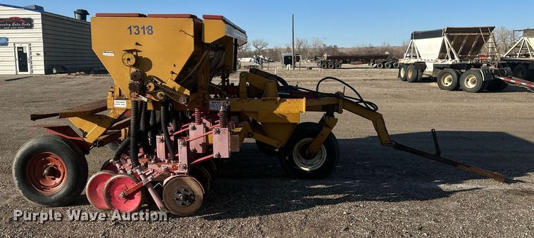 image for item DT7158 Haybuster 107 grain drill