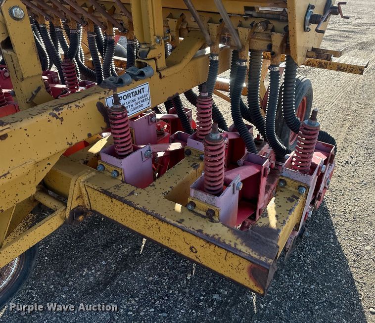 image for item DT7158 Haybuster 107 grain drill