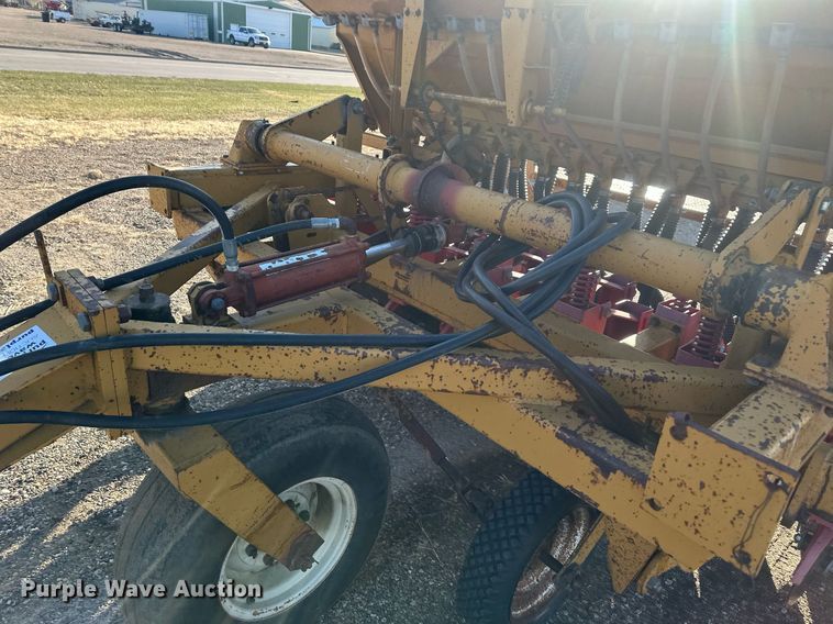 image for item DT7158 Haybuster 107 grain drill