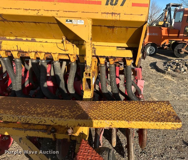 image for item DT7158 Haybuster 107 grain drill