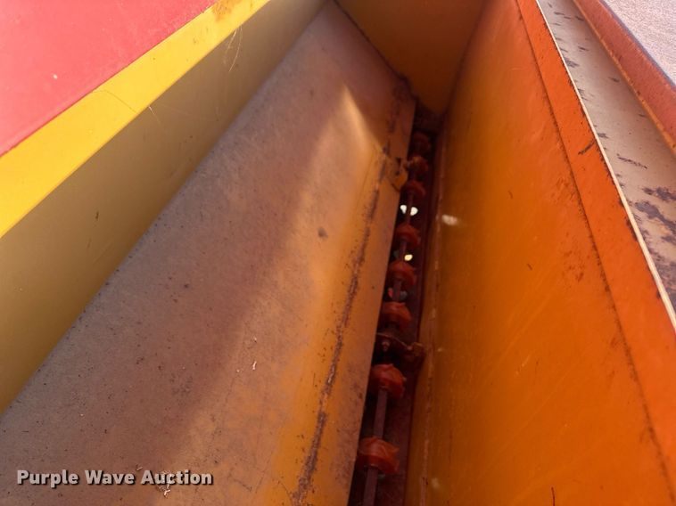 image for item DT7158 Haybuster 107 grain drill