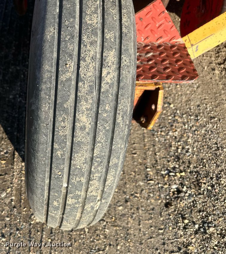 image for item DT7158 Haybuster 107 grain drill