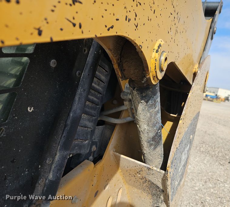 image for item DT7534 2012 Caterpillar  262C2 skid steer loader