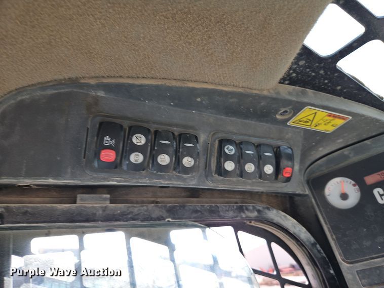 image for item DT7534 2012 Caterpillar  262C2 skid steer loader