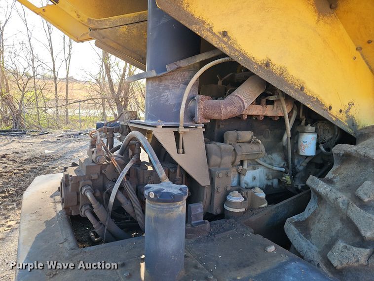 image for item DT7736 2000 Bomag BW213 PDH-3 single drum vibratory roller