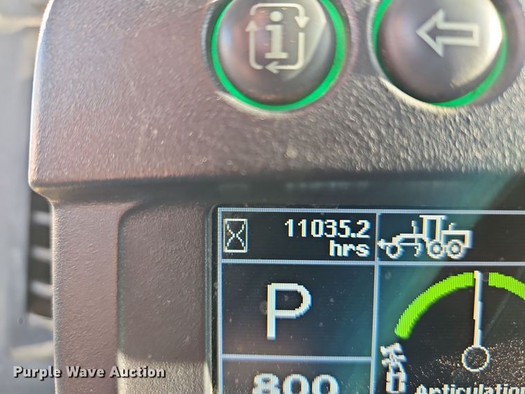 image for item DT7737 2012 John Deere 772G motor grader