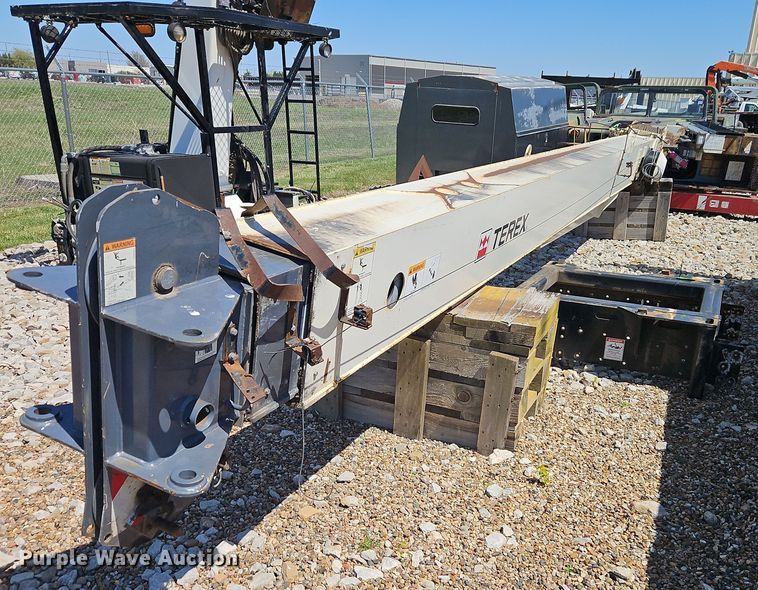image for item DT7738 Terex BT3470 truck mounted crane