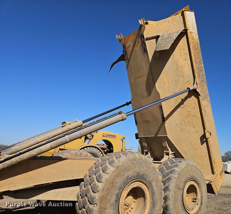 image for item DT7739 2008 Volvo A40E haul truck