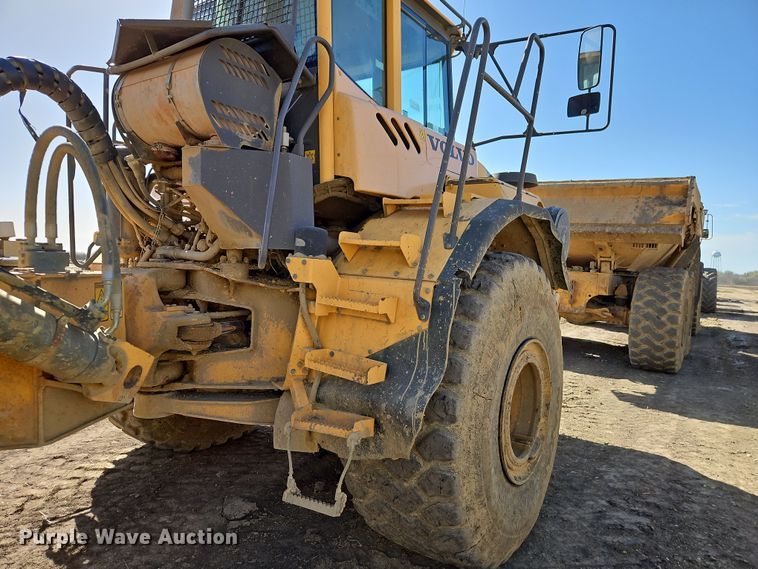 image for item DT7739 2008 Volvo A40E haul truck