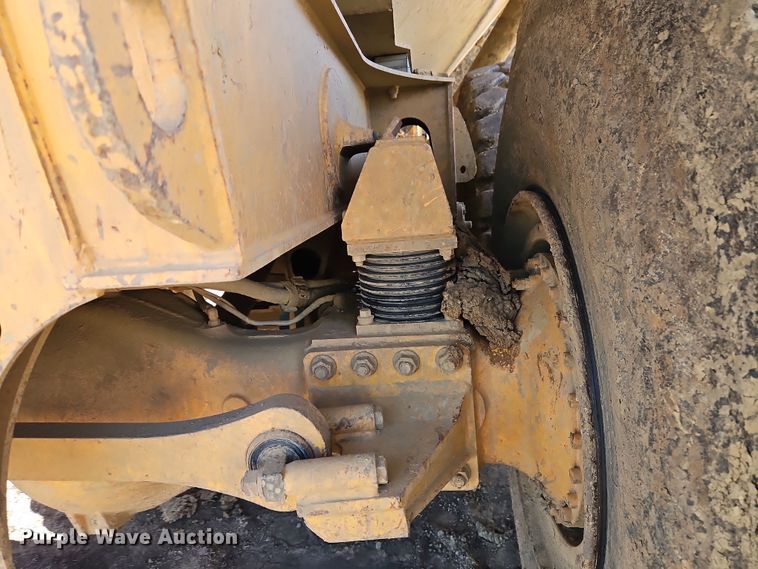 image for item DT7739 2008 Volvo A40E haul truck