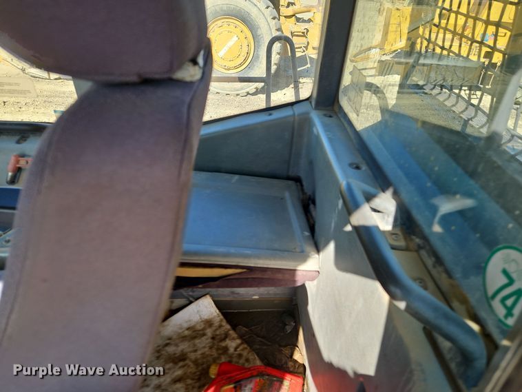 image for item DT7739 2008 Volvo A40E haul truck