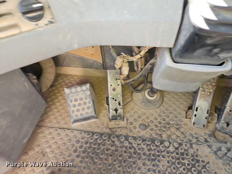 image for item DT7739 2008 Volvo A40E haul truck