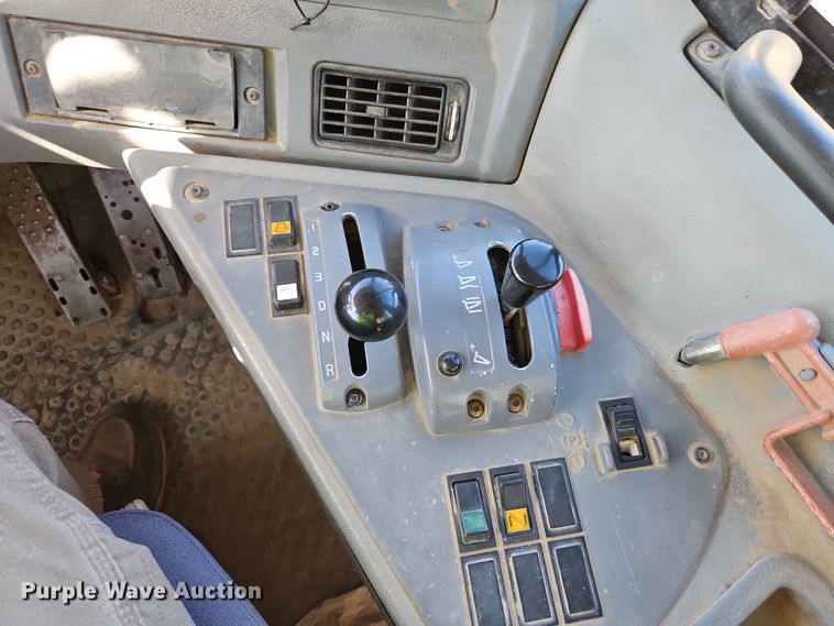 image for item DT7739 2008 Volvo A40E haul truck