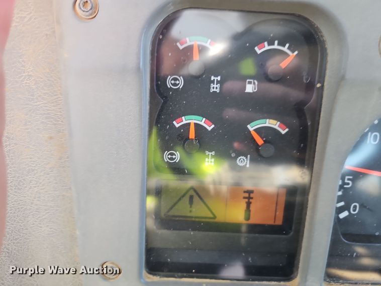 image for item DT7739 2008 Volvo A40E haul truck