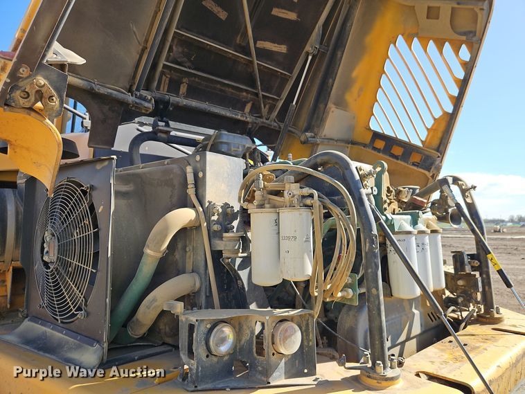 image for item DT7739 2008 Volvo A40E haul truck