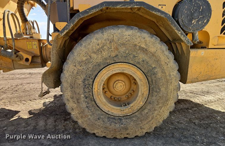 image for item DT7739 2008 Volvo A40E haul truck