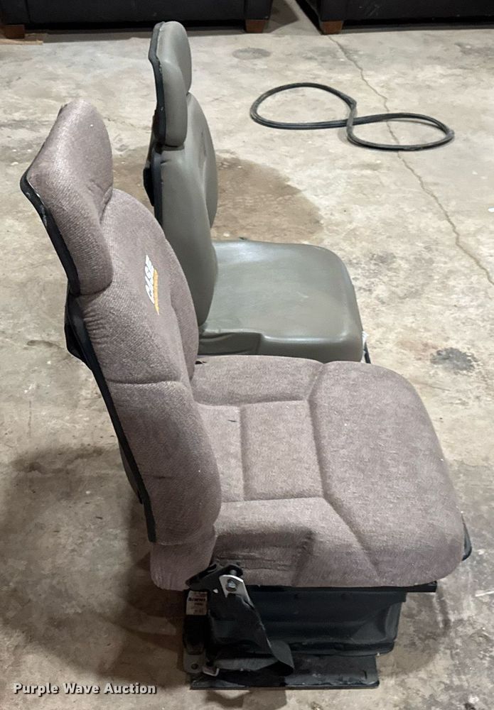 image for item DU3446 (2) Case dozer seats