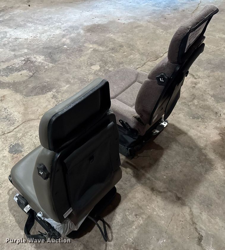 image for item DU3446 (2) Case dozer seats