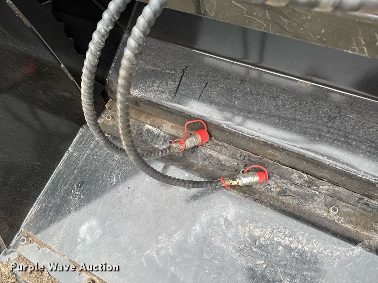 image for item DU9693 2024 Topcat 4IN1BCT skid steer bucket