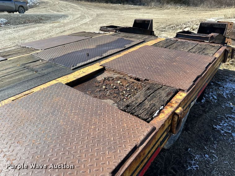 image for item DV0740 1991 Interstate  equipment trailer