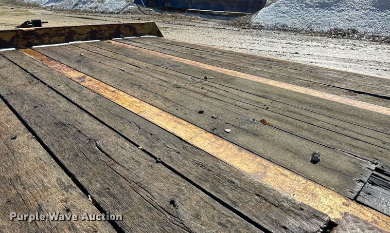 image for item DV0740 1991 Interstate  equipment trailer