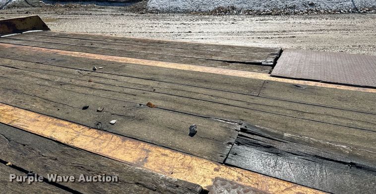 image for item DV0740 1991 Interstate  equipment trailer