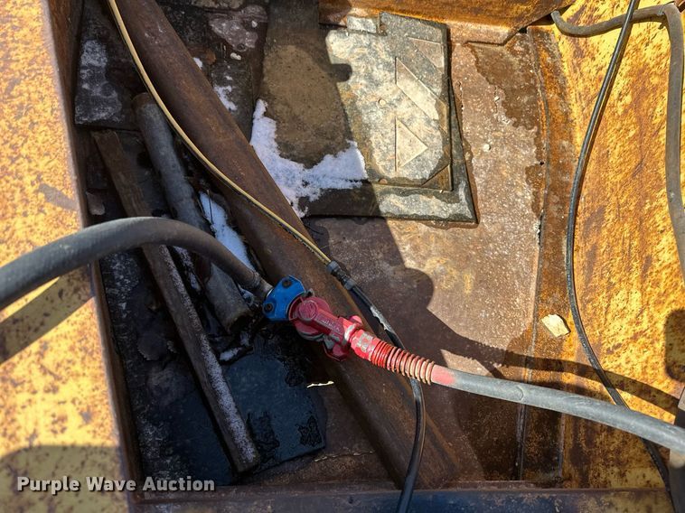 image for item DV0740 1991 Interstate  equipment trailer