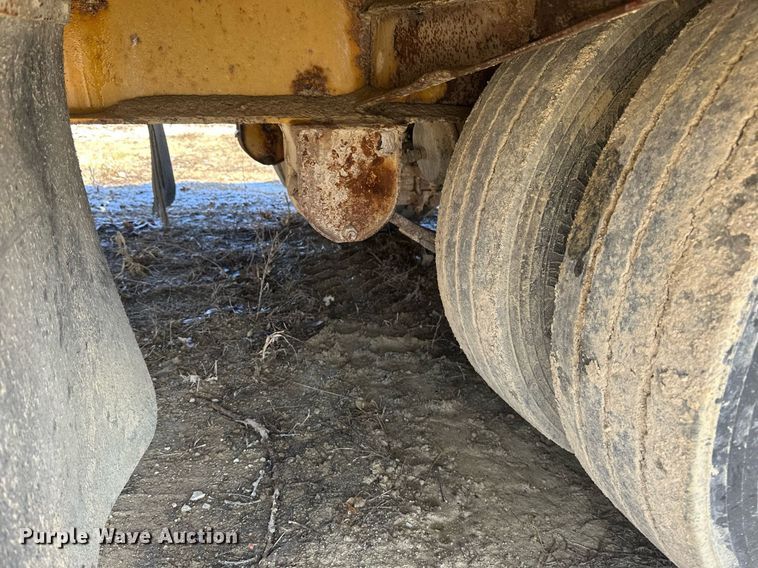 image for item DV0740 1991 Interstate  equipment trailer