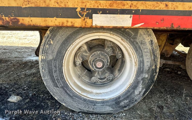 image for item DV0740 1991 Interstate  equipment trailer
