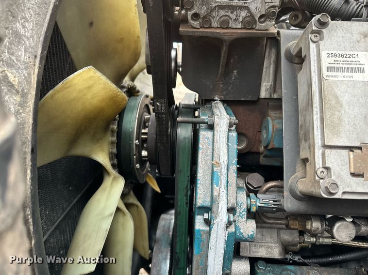 image for item DV0743 2001 International  F-4900 dump truck