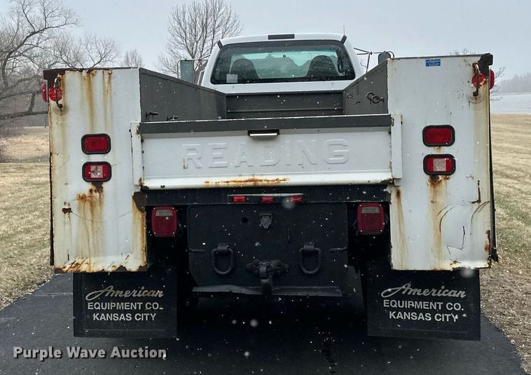 image for item DV0744 2010 Ford  F750 Super Duty XL utility / service truck