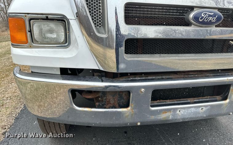 image for item DV0744 2010 Ford  F750 Super Duty XL utility / service truck
