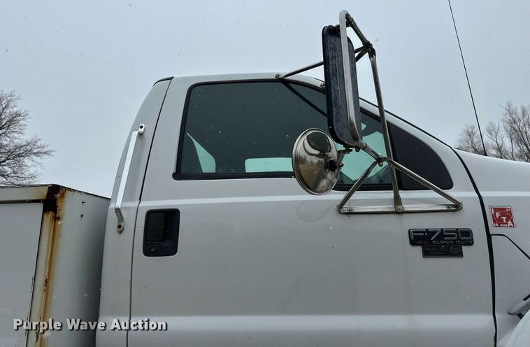 image for item DV0744 2010 Ford  F750 Super Duty XL utility / service truck