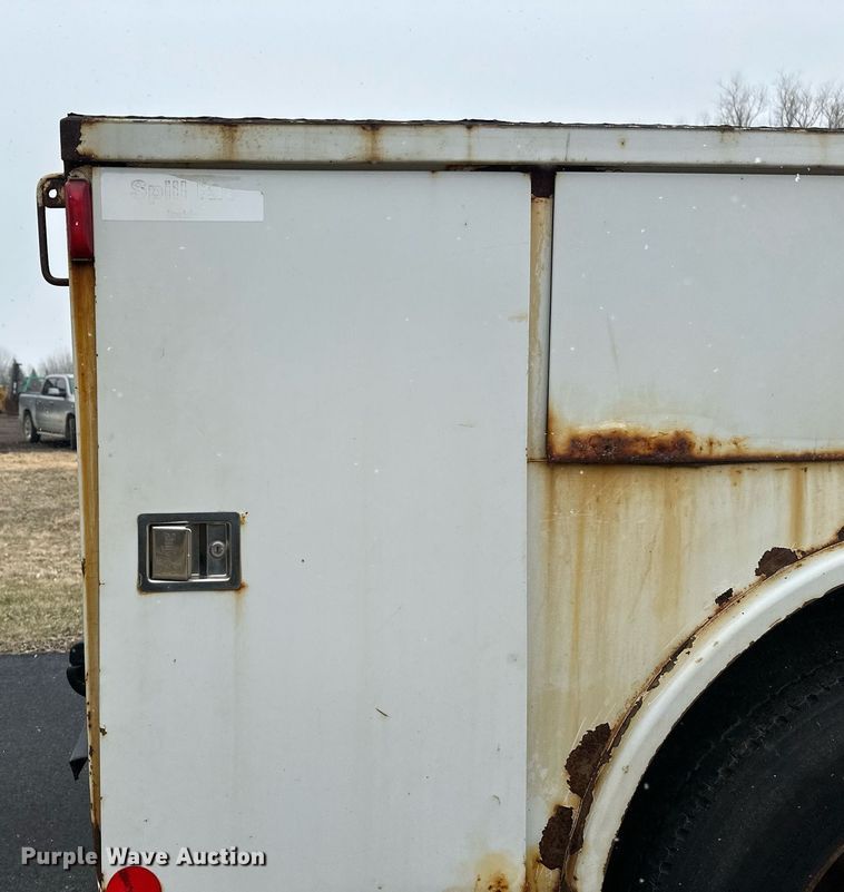 image for item DV0744 2010 Ford  F750 Super Duty XL utility / service truck