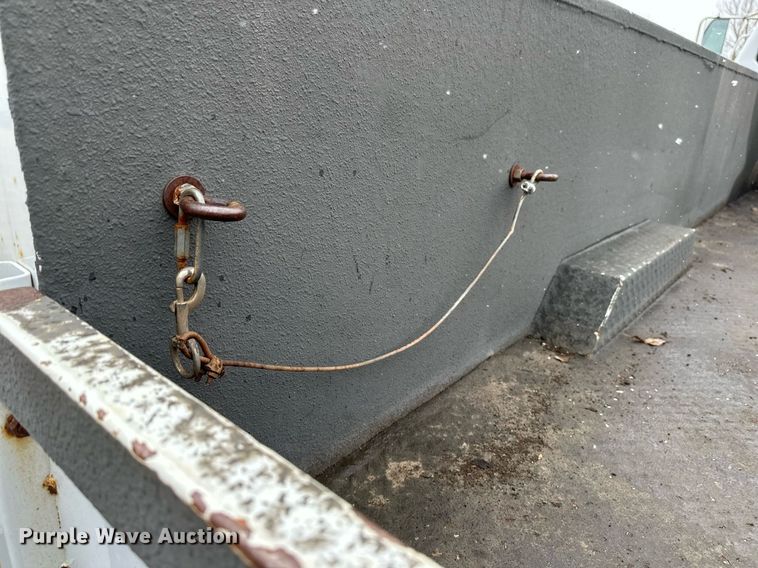 image for item DV0744 2010 Ford  F750 Super Duty XL utility / service truck